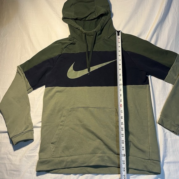 Nike Mens Size Medium Light Green Dri Fit Pullover Training Hoodie with Pocket - Picture 3 of 9